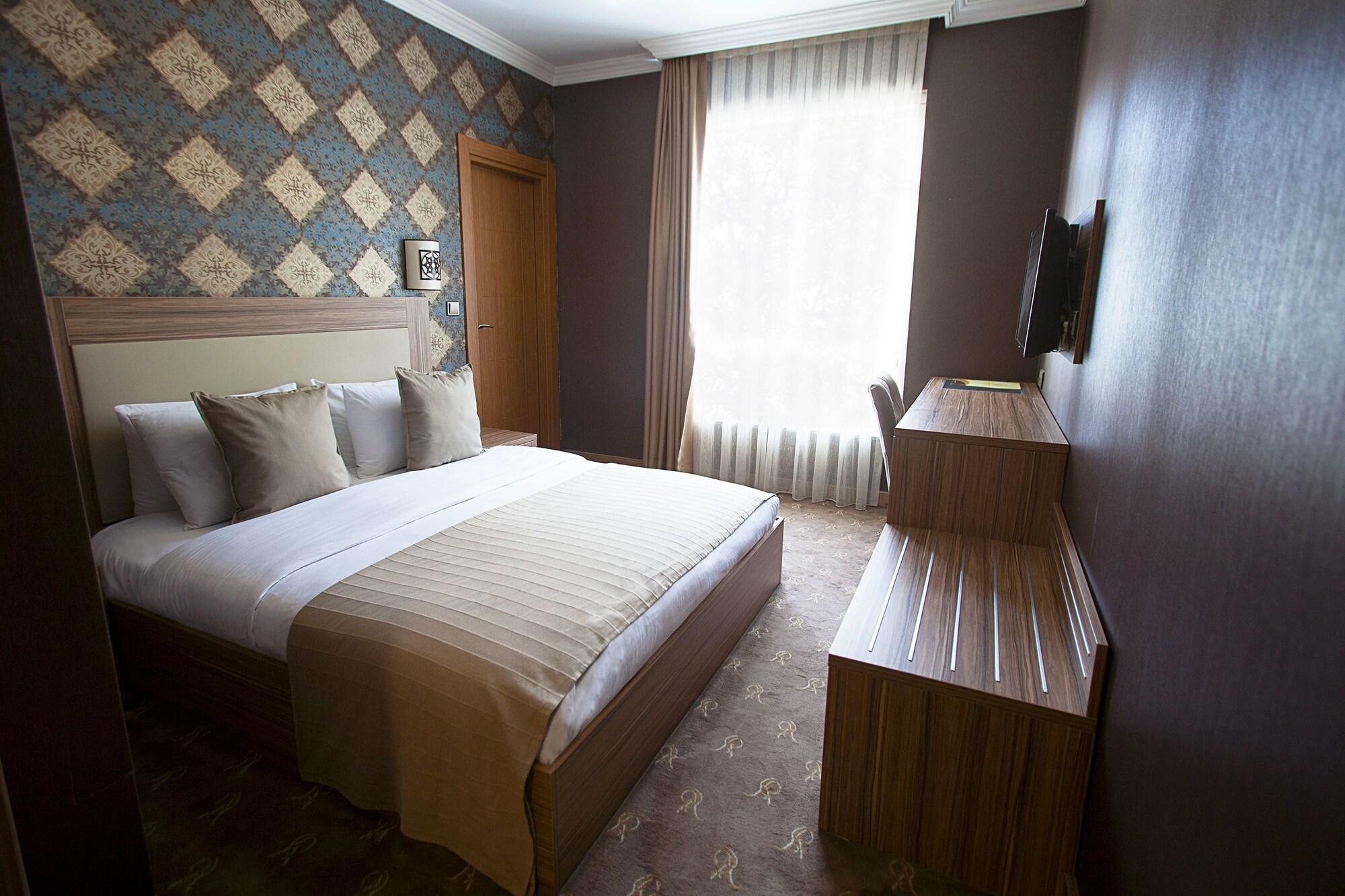 The Rise Aron Business Hotel Merter Istanbul Eksteriør billede