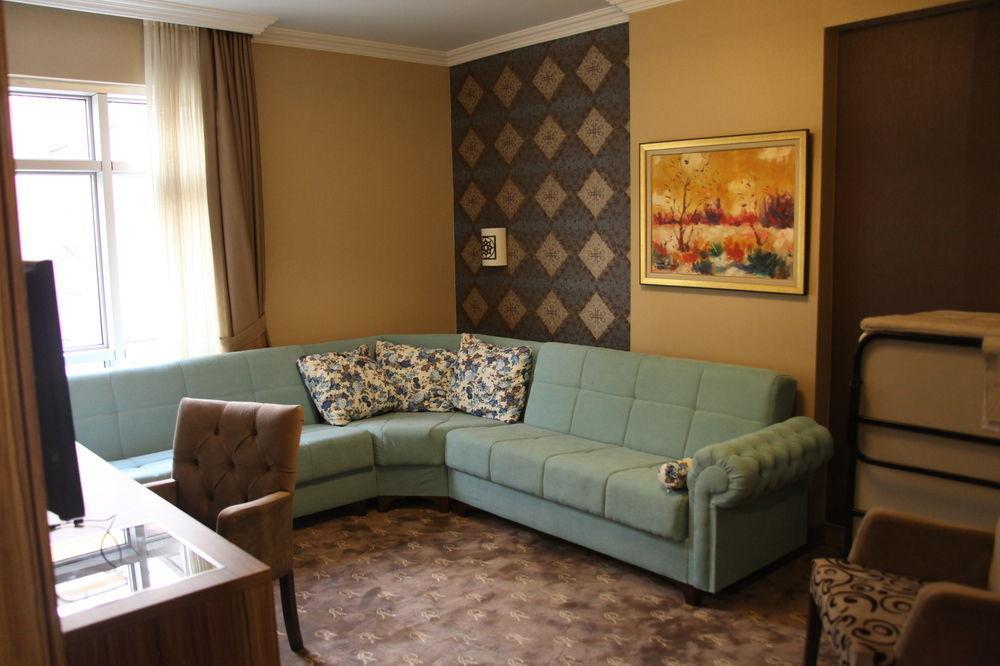 The Rise Aron Business Hotel Merter Istanbul Eksteriør billede