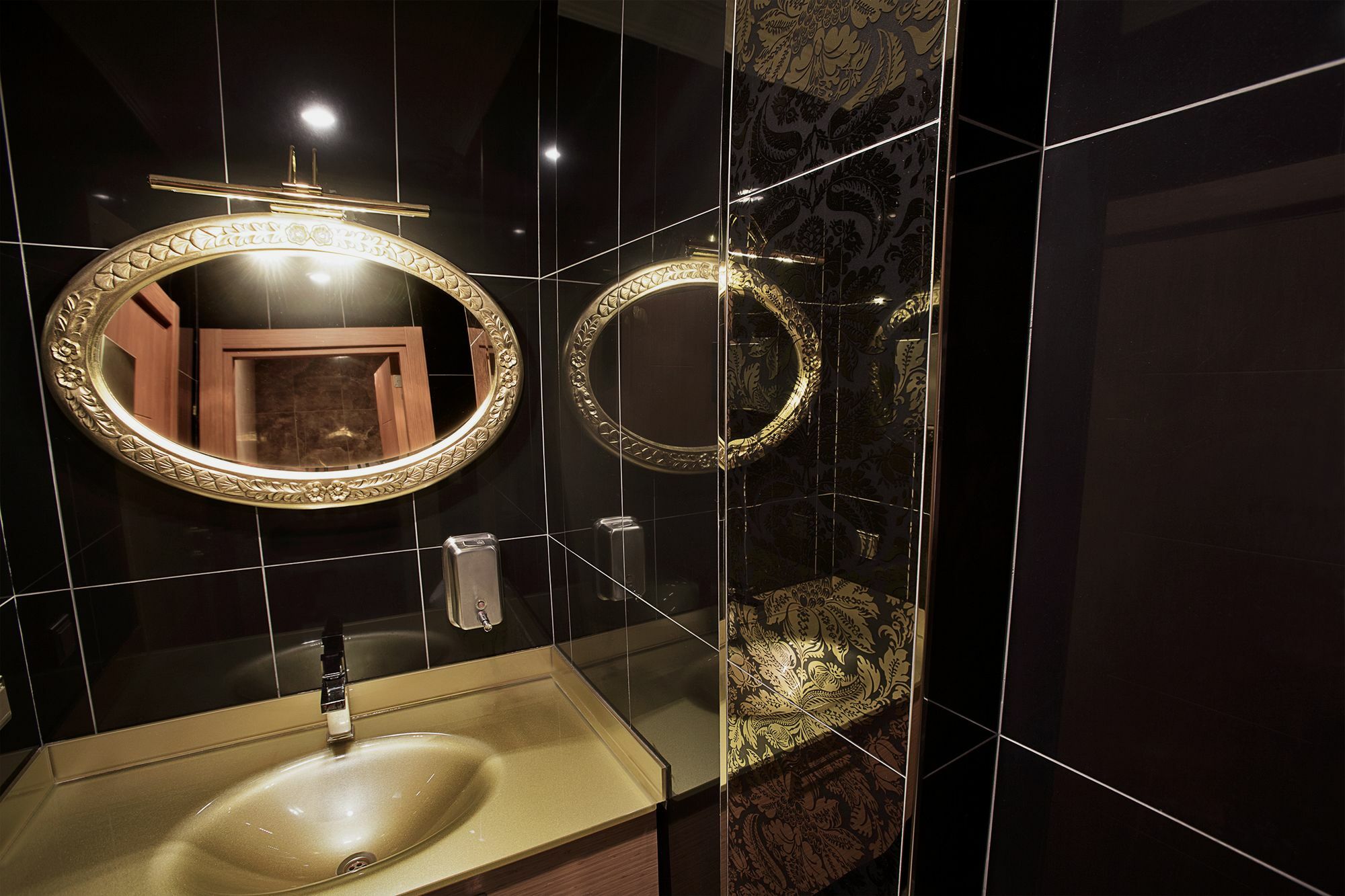 The Rise Aron Business Hotel Merter Istanbul Eksteriør billede